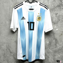 將圖片載入圖庫檢視器 2018-19 阿根廷｜主場｜球員版｜#10 美斯｜95% New｜M｜2018-19 Argentina Home #10 Messi authentic ( M )
