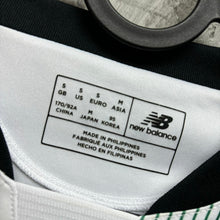 Load image into Gallery viewer, 2017-18 利物浦｜作客｜#11 沙拿｜歐聯 Full Set｜95% New｜S｜2017-18 Liverpool Away #11 Salah UCL Version ( S )
