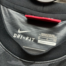 Load image into Gallery viewer, 《 拍賣貨品 》 2014 浦和紅鑽｜第二作客｜#5 槙野智章 ｜90% New｜JP S
