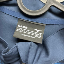 Load image into Gallery viewer, 《 拍賣貨品 》2023-24 拉素｜Pre match 半拉鍊風褸｜BNWT ｜ L

