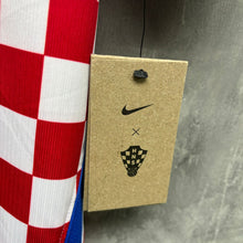 將圖片載入圖庫檢視器 2026-27 克羅地亞｜主場｜BNWT｜2026-27 Croatia Home World Cup 2026 ( Multiple Sizes )
