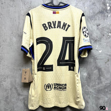 將圖片載入圖庫檢視器 2025-26 巴塞隆拿｜作客｜球員版｜BNWT｜2025-26 Barcelona Away Authentic  ( Multiple Sizes )
