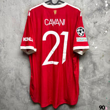 Load image into Gallery viewer, 《 拍賣貨品 》 2021-22 曼聯｜主場｜球員版｜#21 卡雲尼 ｜歐聯 Full Set｜BNWT ( XL )
