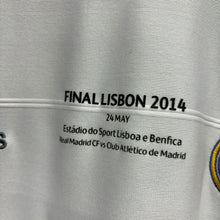 Load image into Gallery viewer, 2013-14 皇家馬德里｜主場長袖｜#7 C朗拿度｜歐聯决賽 Full Set｜BNWT｜M｜2013-14 Real Madrid Home L/S #7 Ronaldo UCL Final Version ( M )
