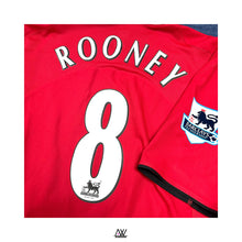 Load image into Gallery viewer, 2005-06 Manchester United｜Home｜#8 Rooney｜9 inch rubber + velvet stamp｜90% New｜XL｜ 2005-06 Manchester United Home #8 Rooney EPL Set ( XL ) 
