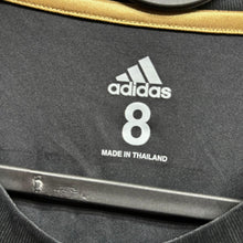 將圖片載入圖庫檢視器 2015-16 祖雲達斯｜第二作客｜更衣室球員版｜#6 基迪拉｜歐聯 Full Set｜90% New｜Size 8｜2015-16 Juventus Third #6 Khedira UCL Set Player Issue ( Size 8 )
