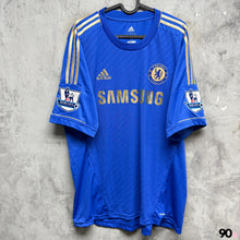 Load image into Gallery viewer, 《 拍賣貨品 》 2012-13 車路士｜主場｜#2 伊雲奴域｜英超 Full set｜90%New ( XL )
