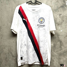 將圖片載入圖庫檢視器 2025-26 曼城｜x KidSuper Club World Cup 特別版｜BNWT｜2025-26 Manchester City x KidSuper Club World Cup ( Multiple Sizes )

