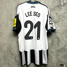 將圖片載入圖庫檢視器 2025-26 紐卡素｜主場｜連 IVE 印字及歐聯章｜BNWT｜2025-26 Newcastle Home with IVE printing &amp; UCL Set ( Multiple Sizes )
