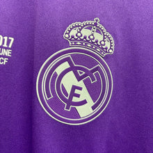 Load image into Gallery viewer, 2016-17 皇家馬德里｜作客長袖｜#7 C朗拿度｜歐聯决賽 Full Set｜BNWT｜M｜2016-17 Real Madrid Away L/S #7 Ronaldo UCL Final Version ( M )
