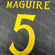 將圖片載入圖庫檢視器 《Official Printing &amp; Patches》 2025-26 曼聯｜第二作客印字｜2025-26 Manchester United Third Official Nameset
