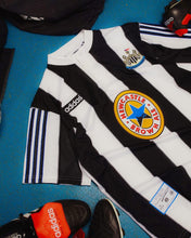 將圖片載入圖庫檢視器 《原裝復刻》 1995-97 紐卡素 x Adidas 原裝復刻主場｜1995-97 Newcastle x Adidas Home Official Retro ( Multiple Sizes )
