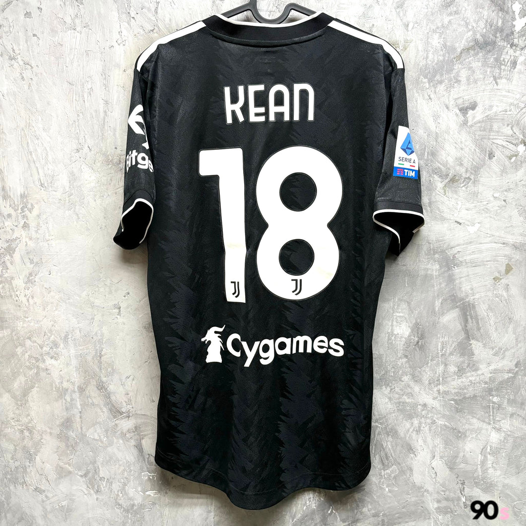 2022-23 祖雲達斯｜作客｜#18 堅恩｜意甲 Full Set｜更衣室球員版｜90% New｜Size 7｜2022-23 Juventus Away #18 Kean Serie A Version Player Issue ( Size 7 )