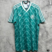 將圖片載入圖庫檢視器 《原裝復刻》 1990-91 西德｜原裝復刻作客｜BNWT｜ 1990-91 West Germany x Adidas Away Official Reissue ( Multiple Sizes )
