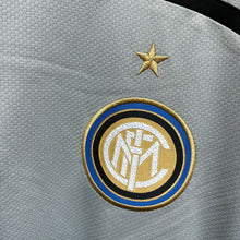 將圖片載入圖庫檢視器 2008-09 國際米蘭｜GK｜更衣室球員版 ( 剪䄂版 ) ｜#12 祖利亞施薩｜意甲 Full Set｜90% New｜XL｜2008-09 Inter GK #12 Julio Cesar Serie A Player Issue ( XL )
