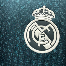 Load image into Gallery viewer, 2026-27 皇家馬德里｜作客長袖｜球員版｜BNWT｜2026-27 Real Madrid Away L/S Authentic ( Multiple Sizes )
