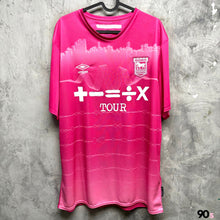 Load image into Gallery viewer, 《 拍賣貨品 》 2024-25 葉士域治｜第二作客｜BNWT｜XL
