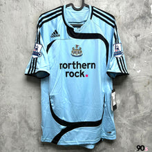 Load image into Gallery viewer, 2007-08 紐卡素｜作客｜#10 奧雲｜英超 Full Set｜BNWT｜S｜2007-09 Newcastle Away #10 Owen EPL Version ( S )
