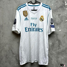 將圖片載入圖庫檢視器 2017-18 皇家馬德里｜主場｜更衣室球員版｜#12 馬些路｜歐聯决賽Full Set｜BNWT｜Size 8｜2017-18 Real Madrid Home #12 Marcelo UCL Final Player Issue ( Size 8 )
