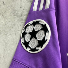 Load image into Gallery viewer, 2013-14 皇家馬德里｜GK｜#1 卡斯拿斯｜歐聯 Full Set｜90% New｜S｜2013-14 Real Madrid GK #1 I.Casillas UCL Version ( S )
