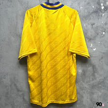 將圖片載入圖庫檢視器 《原裝復刻》 1994-96 瑞典｜原裝復刻主場｜BNWT｜ 1994-96 Sweden x Adidas Home Official Reissue ( Multiple Sizes )
