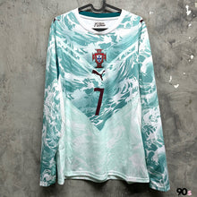 將圖片載入圖庫檢視器 2026-27 葡萄牙｜作客長袖｜BNWT｜2026-27 Portugal Away L/S World Cup 2026 ( Multiple Sizes )
