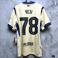 Load image into Gallery viewer, 2025-26 巴塞隆拿｜作客｜ 連 ITZY 印字｜BNWT｜2025-26 Barcelona Away with ITZY printing  ( Multiple Sizes )
