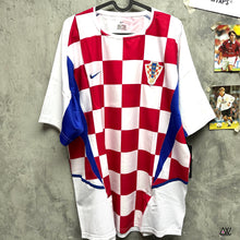 Load image into Gallery viewer, 2002-04 Croatia｜Home｜BNWT｜L｜2002-04 Croatia Home ( L ) 
