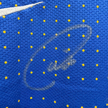 Load image into Gallery viewer, 【 Autograph 】 2010-11 巴西｜作客｜隊伍親筆簽名｜95% New｜L ｜ 2010-11 Brazil Away Team Autograph ( L )
