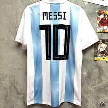 Load image into Gallery viewer, 2018-19 Argentina | Home | #10 Messi | 90% New | JP L | 2018-19 Argentina Home #10 Messi (JP L)
