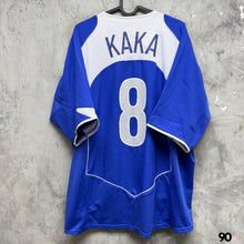 Load image into Gallery viewer, 2004-06 巴西｜作客｜#8 卡卡｜90% New｜XL ｜ 2004-06 Brazil Away #8 Kaka ( XL )
