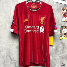 將圖片載入圖庫檢視器 2019-20 利物浦｜主場｜球員版｜#4 雲迪克｜BNWT｜歐聯 Set｜M｜2019-20 Liverpool Home Elite Player Version UCL Set #4 Virgil (M)
