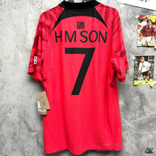 Load image into Gallery viewer, 2022-23 South Korea | Home | Player Version | #7 Son Heung-min | BNWT | M | 2022-23 South Korea Home Vapor Player Version #7 HM Son (M)
